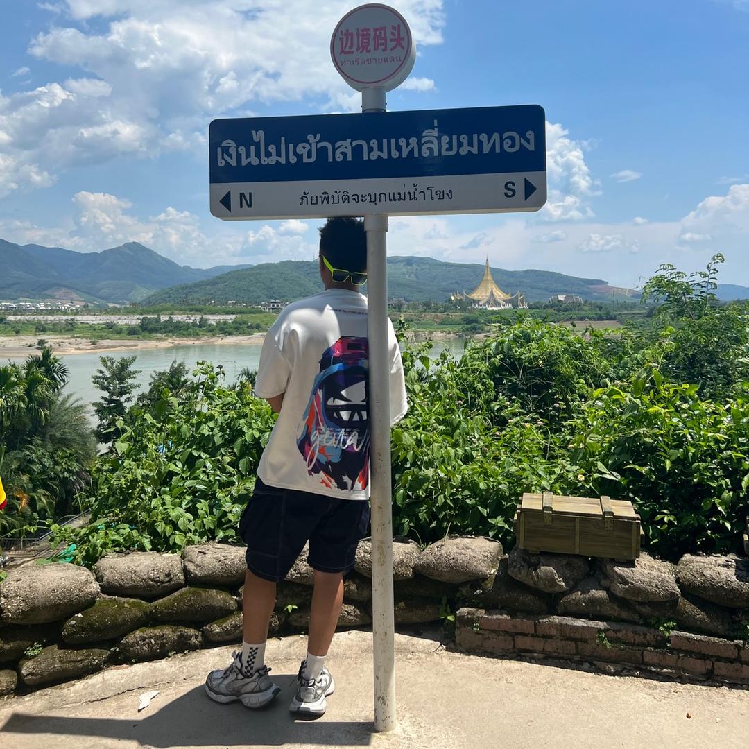 艾力森·普拉提