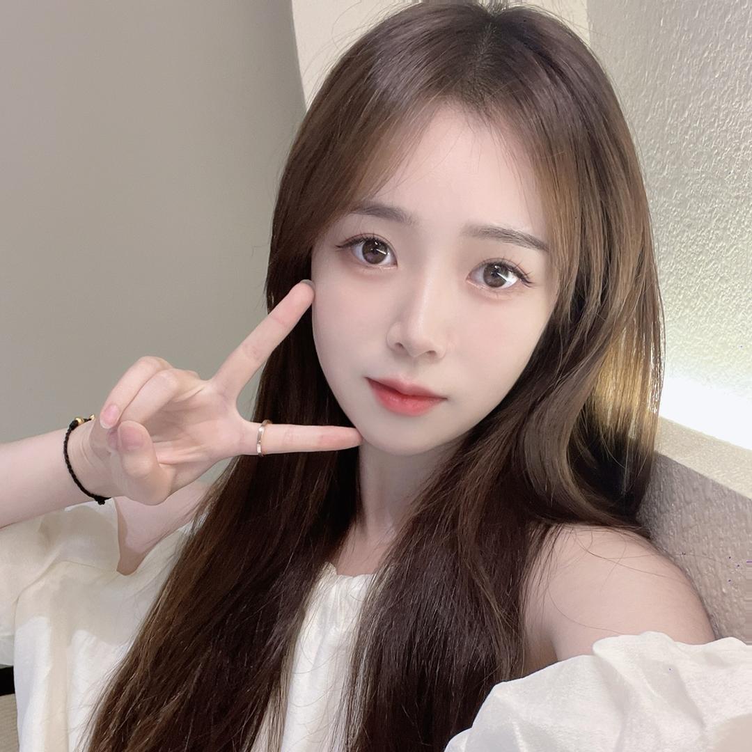y.