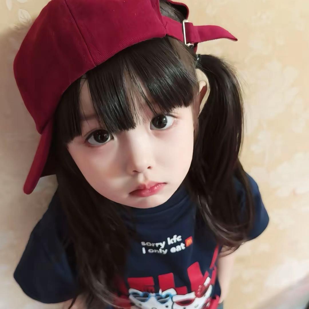 𝙃𝙚𝙡𝙡𝙤.