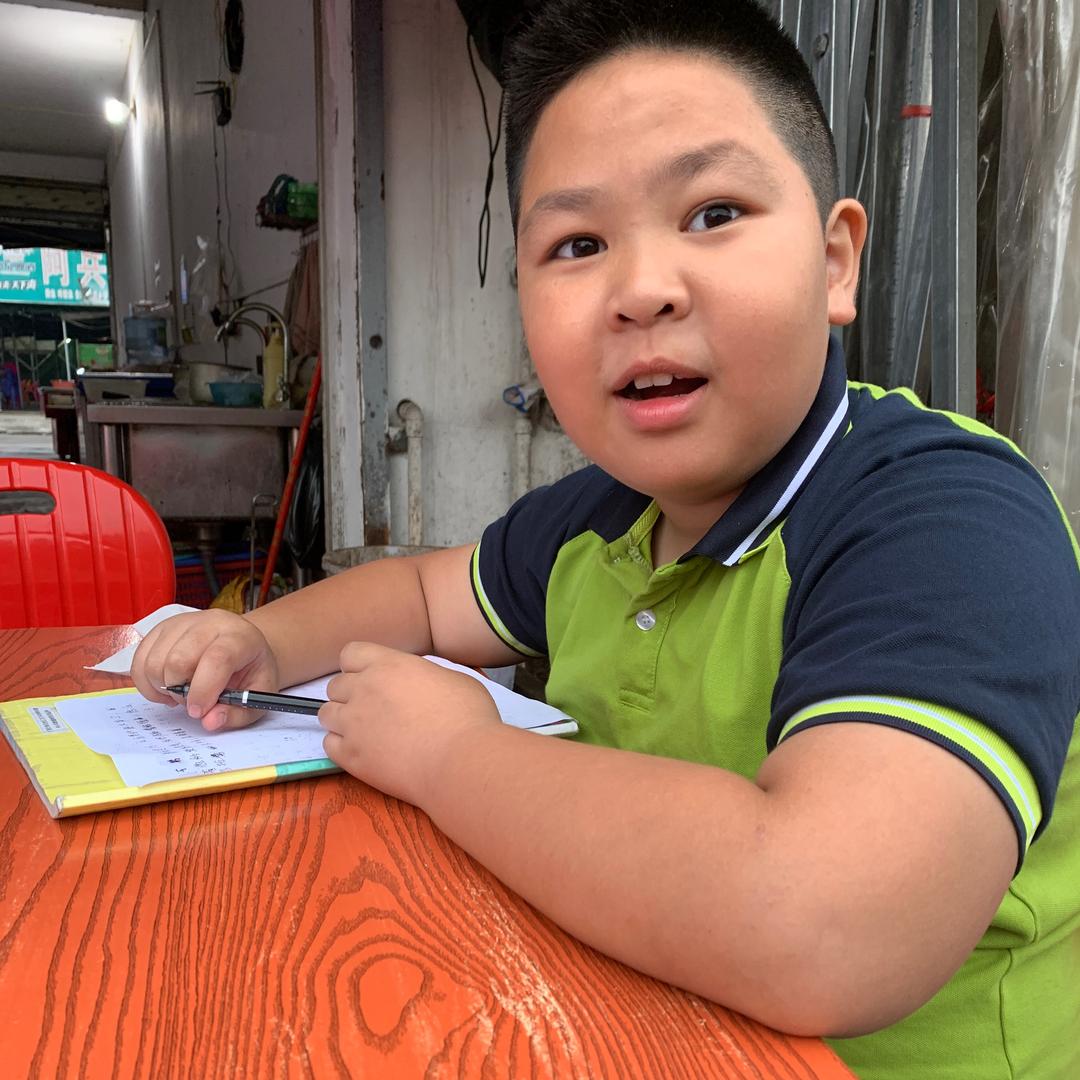 同班同学呀