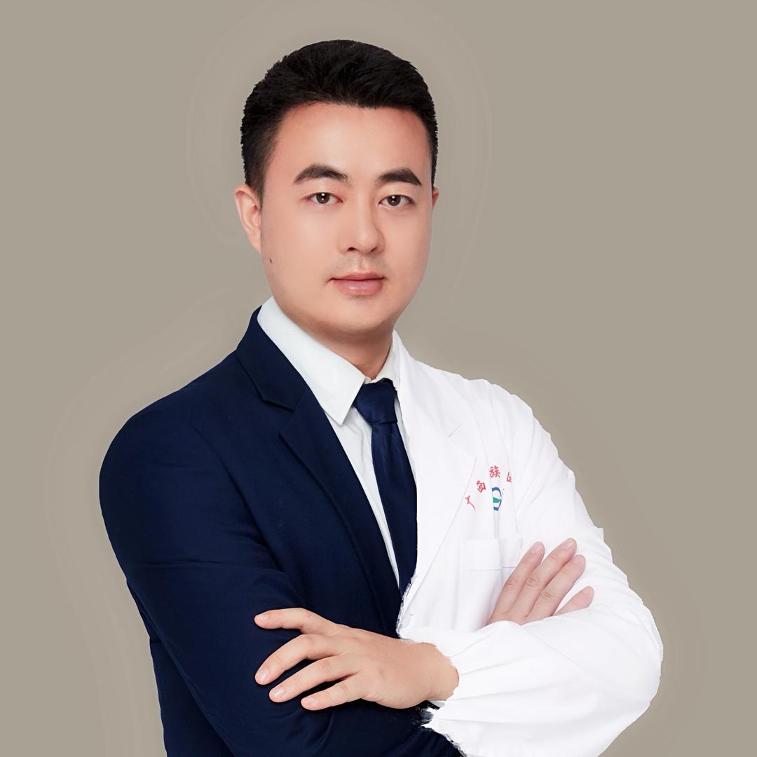 皮肤科周星医生