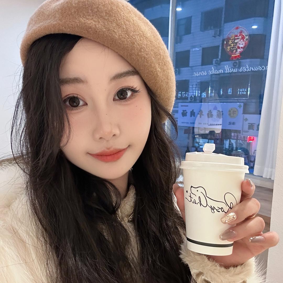 许巷杨记农家菜老板娘