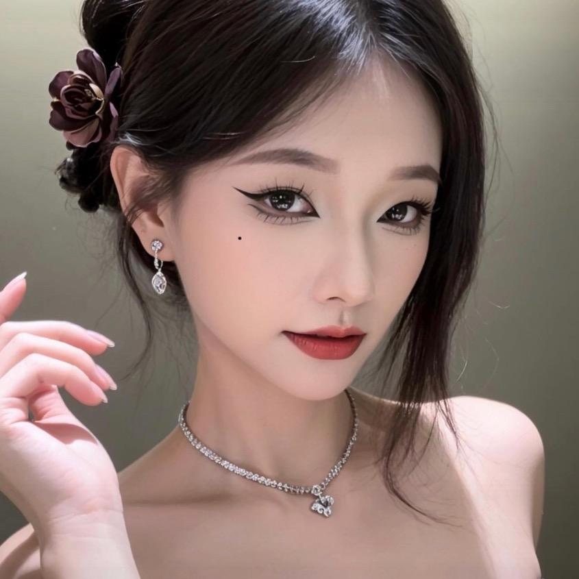 爱吃肉的张张