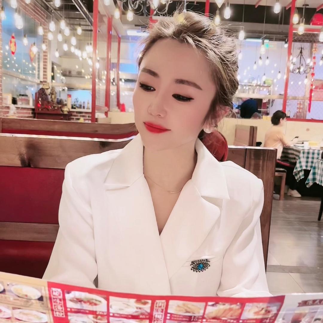 李六六百货