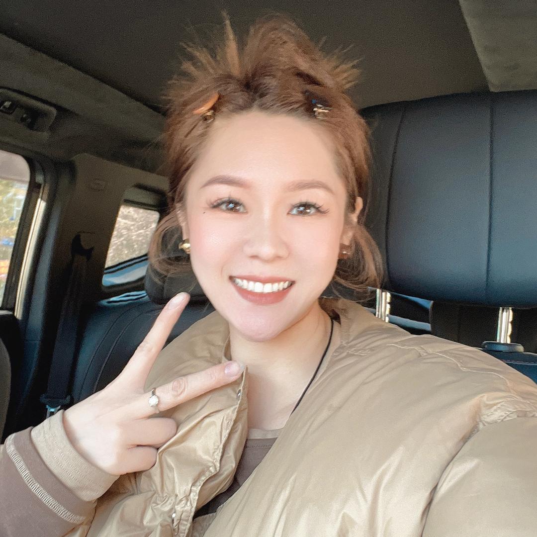 姜小妹(建三江四个店的老板娘)