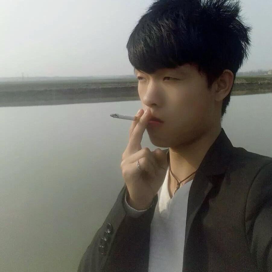 ༆༆自渡才无求☣︎།།༺༻    ☠︎