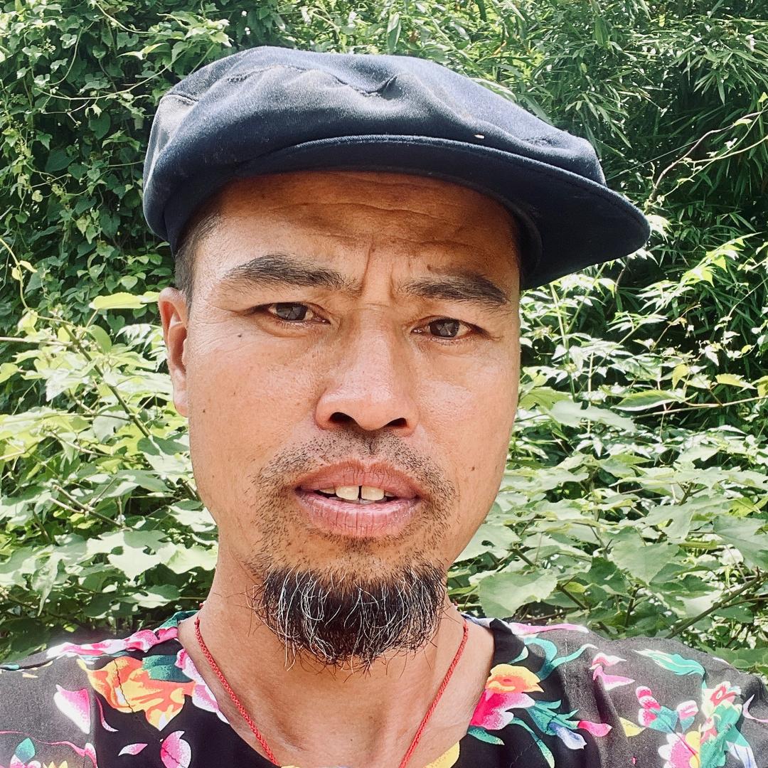村口那老头