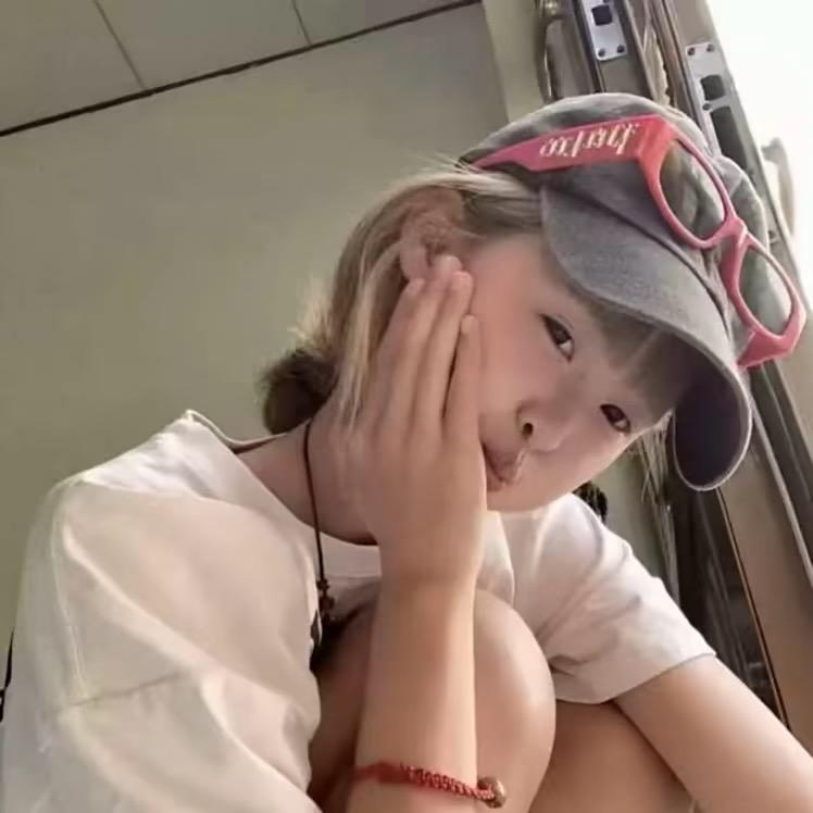 柠檬无骨鸡爪，