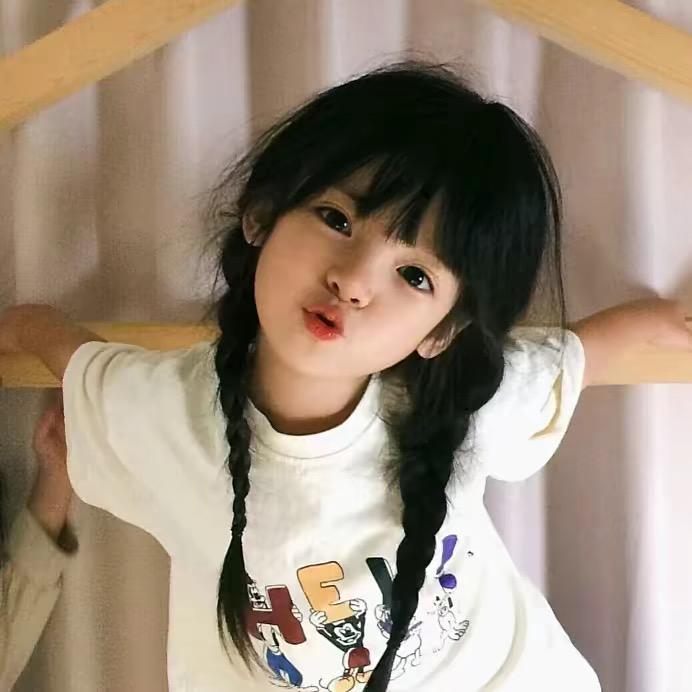 小乖.