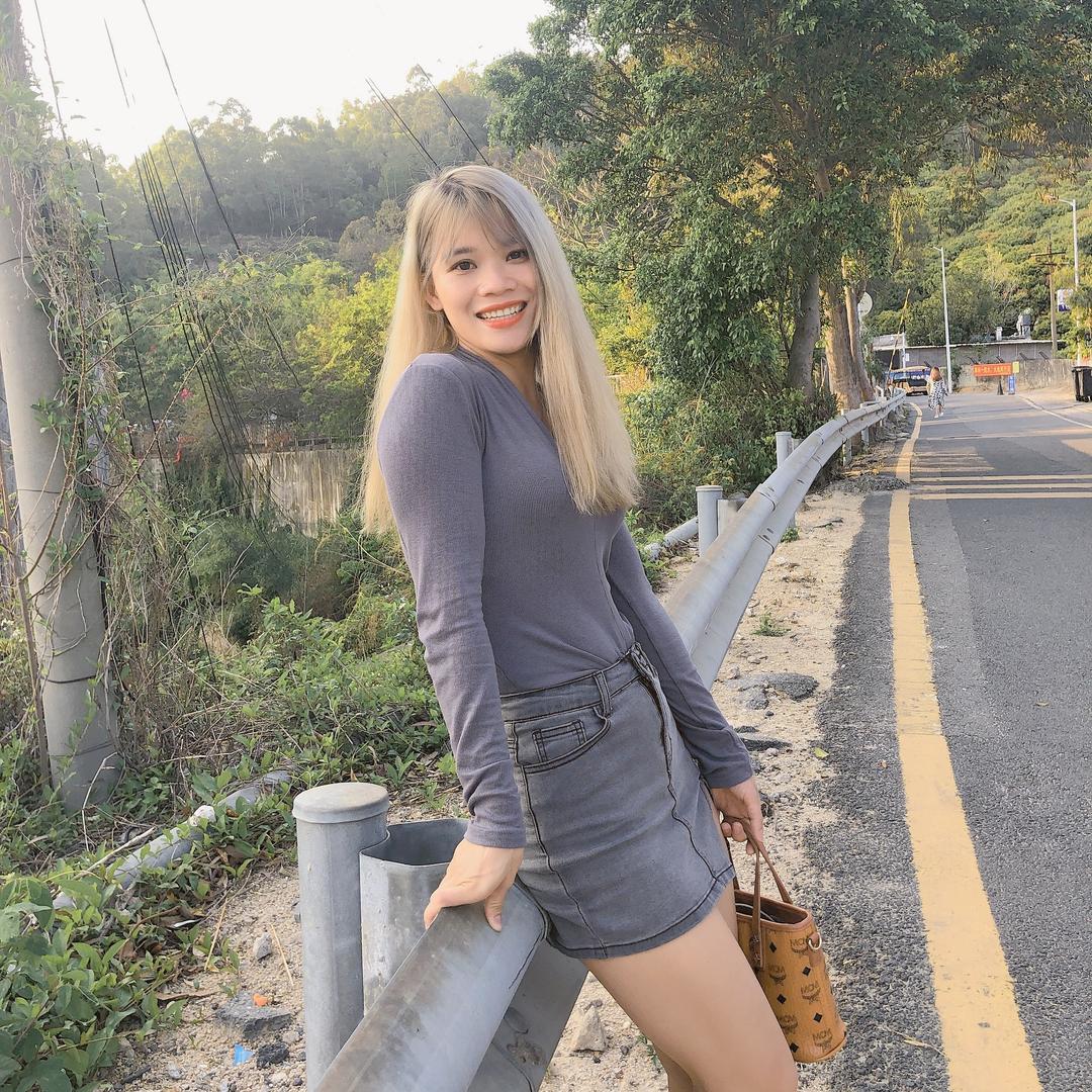 丽丽精品欧美男装
