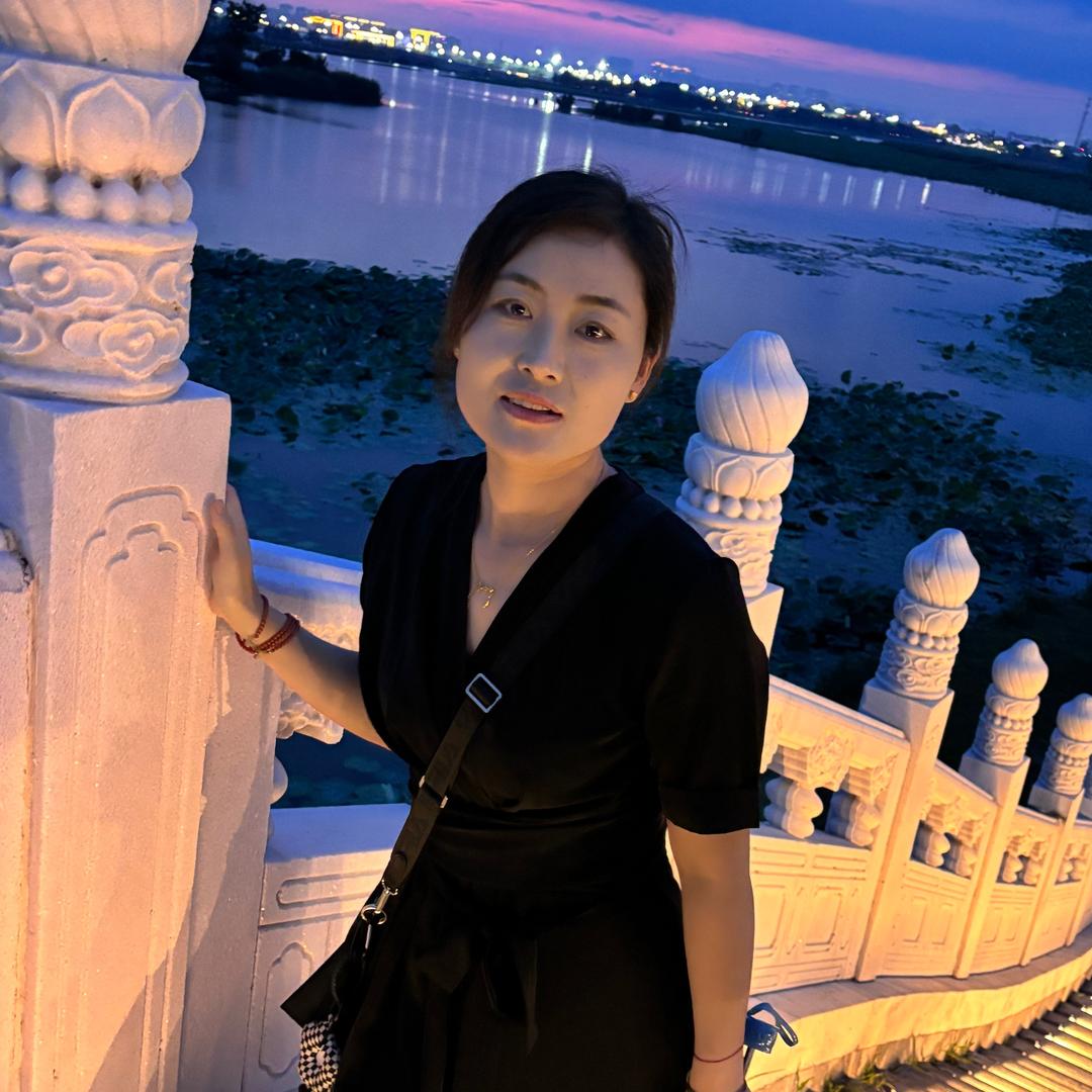 淮阳羲悦城一楼珠宝柜姐—陈莉