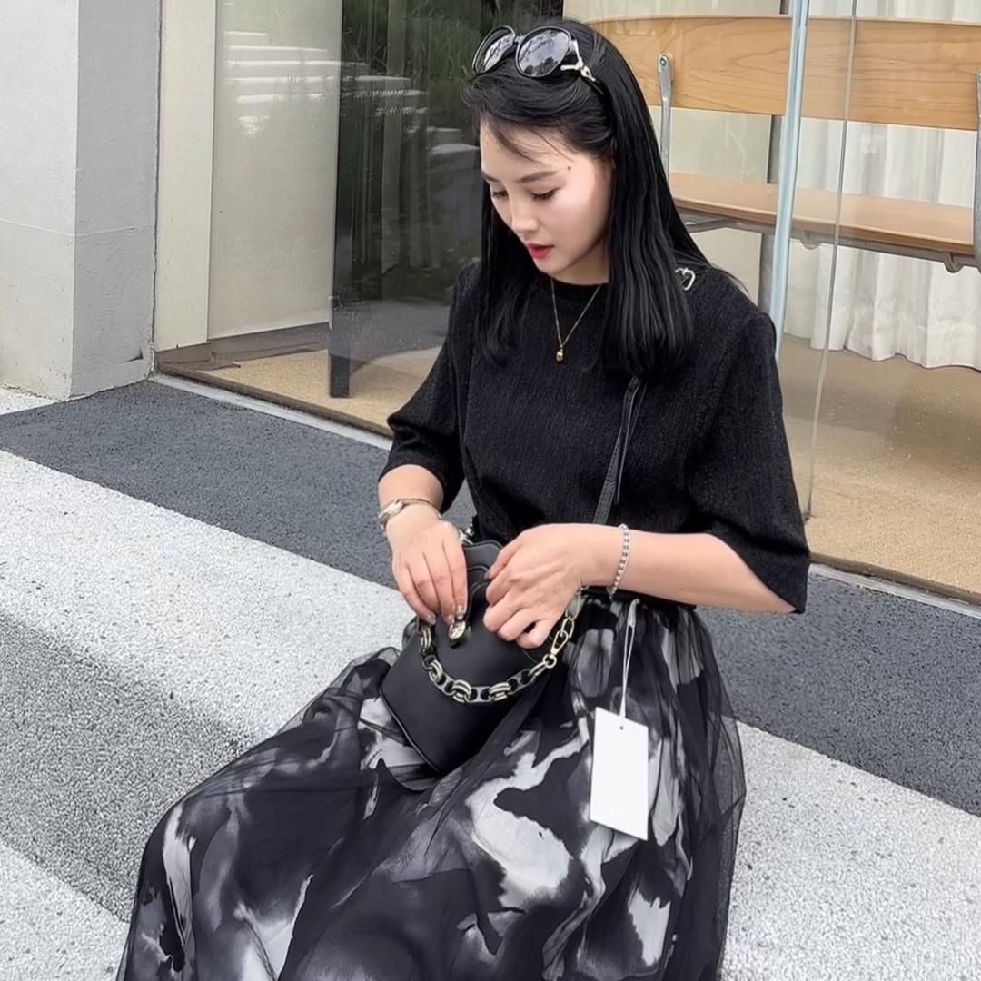 脉博鋭兒女装