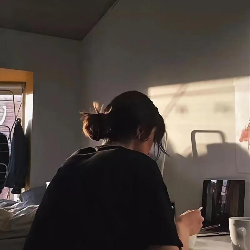 除了睡觉都困11