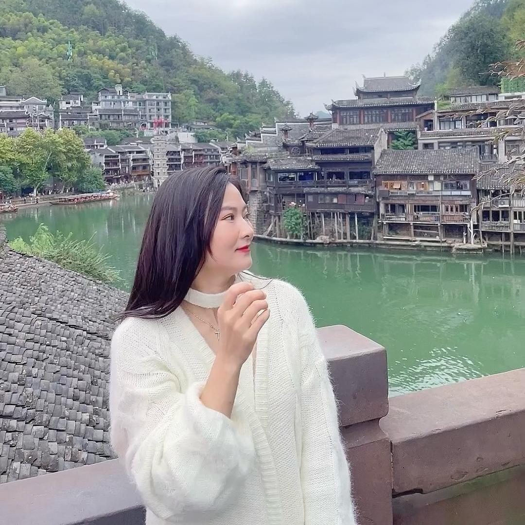 桃子不甜🍑