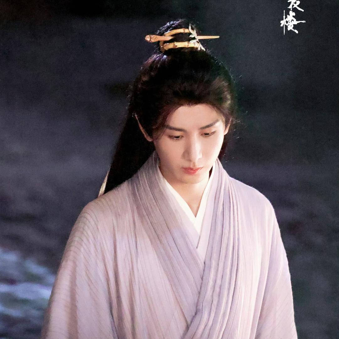 毅碗莲藕排骨汤.
