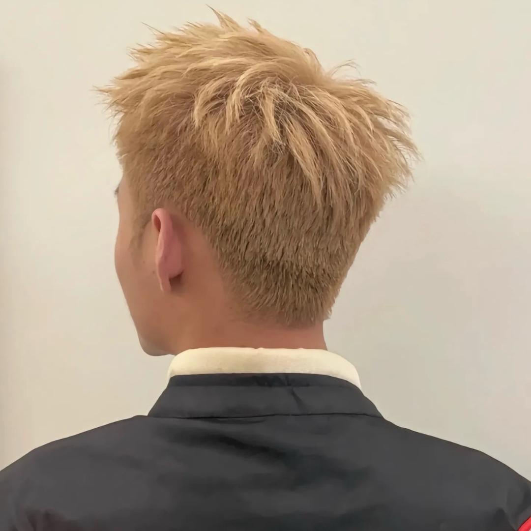 馬昊.