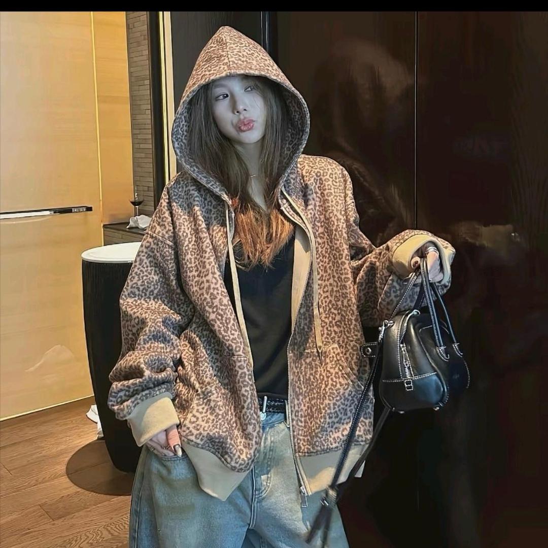 丁羊筠时尚衣橱