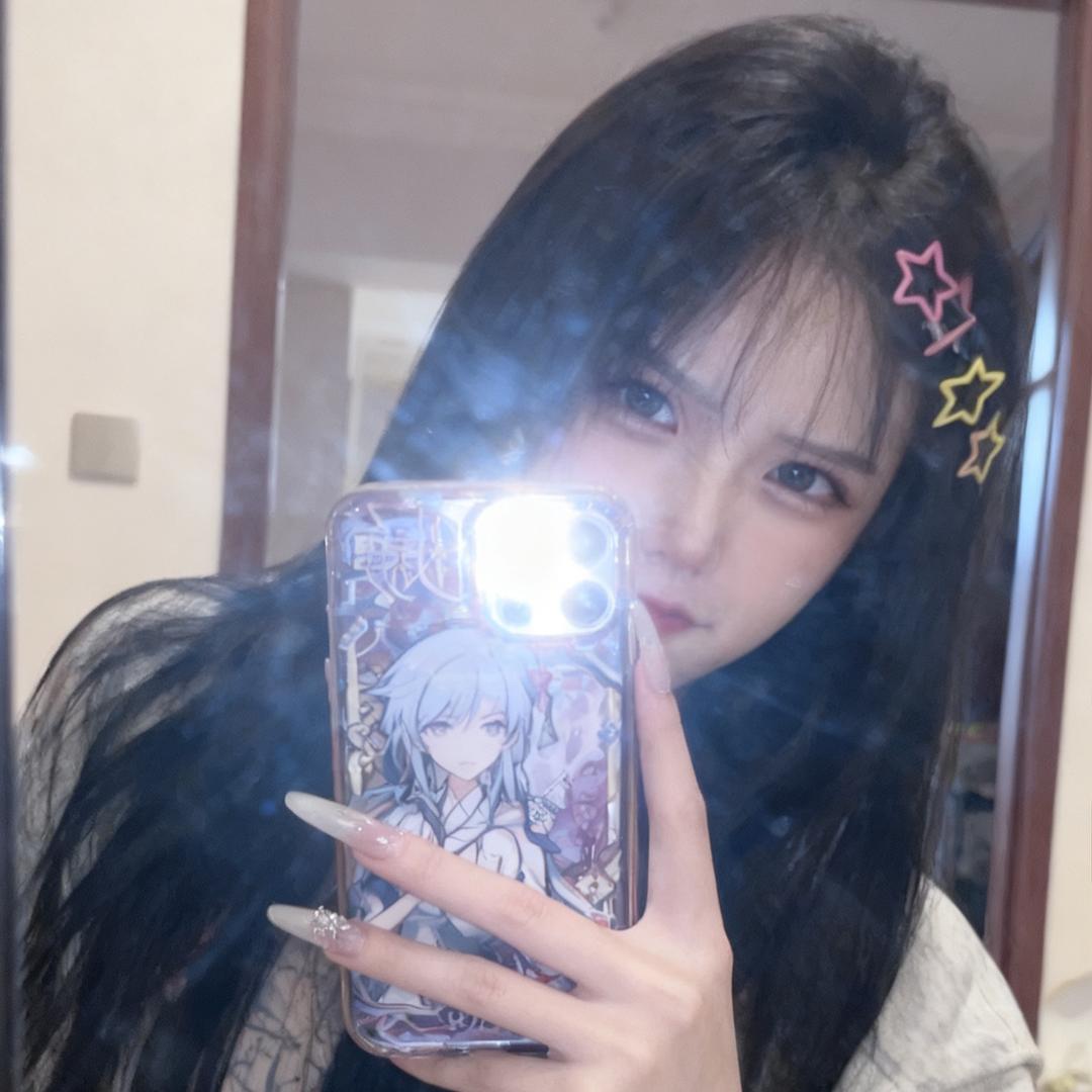 黑暗萝莉小橙🍊