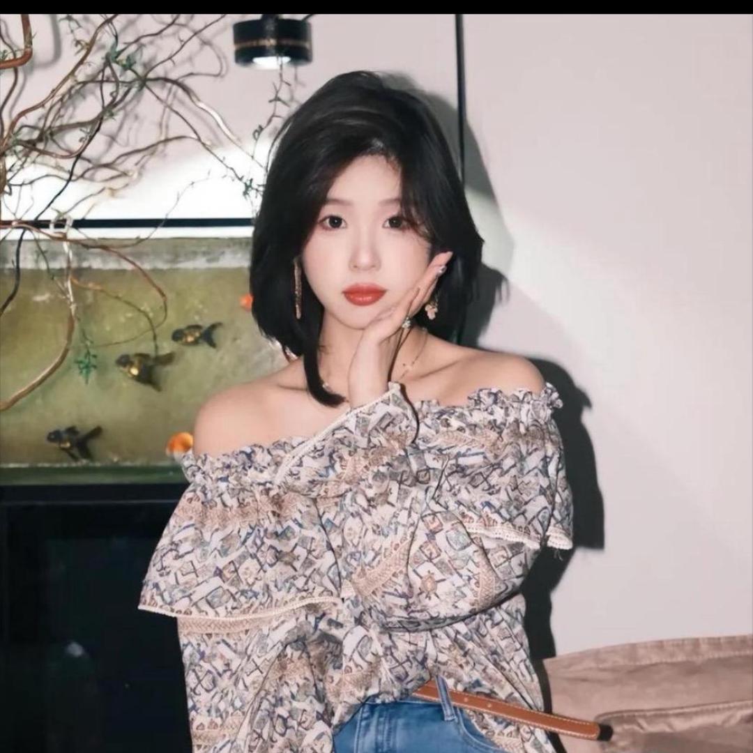 阿文 (穿搭日记)