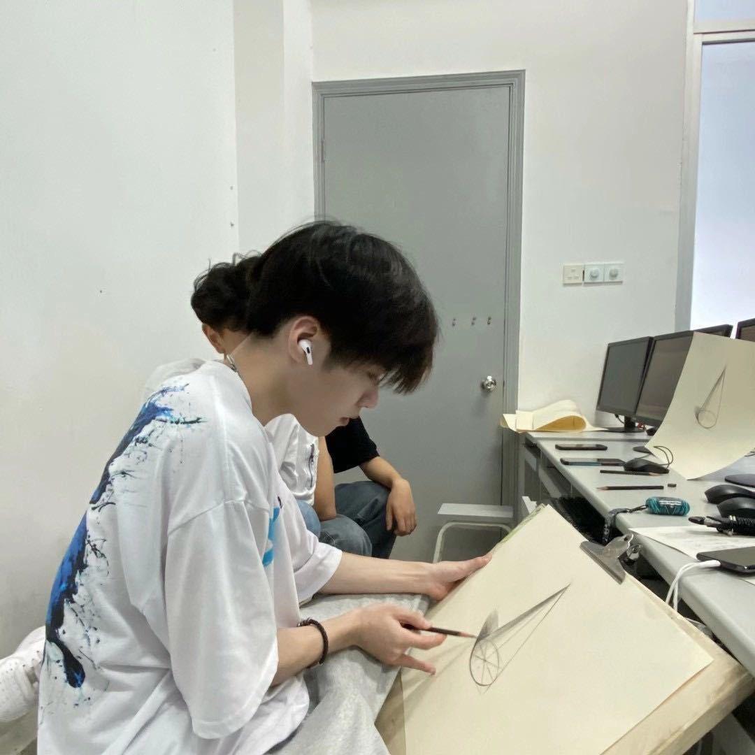 李想李