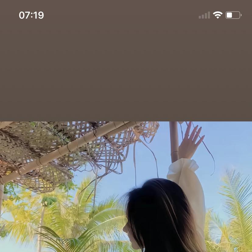 湖南湘江新区捧校兼百货店（个体工商户）