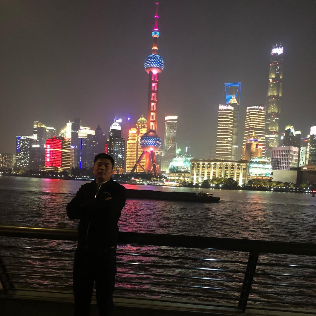 做医药的东子