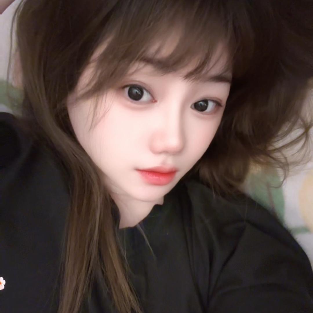 ❤️ Ai 像泡芙一样甜、👠