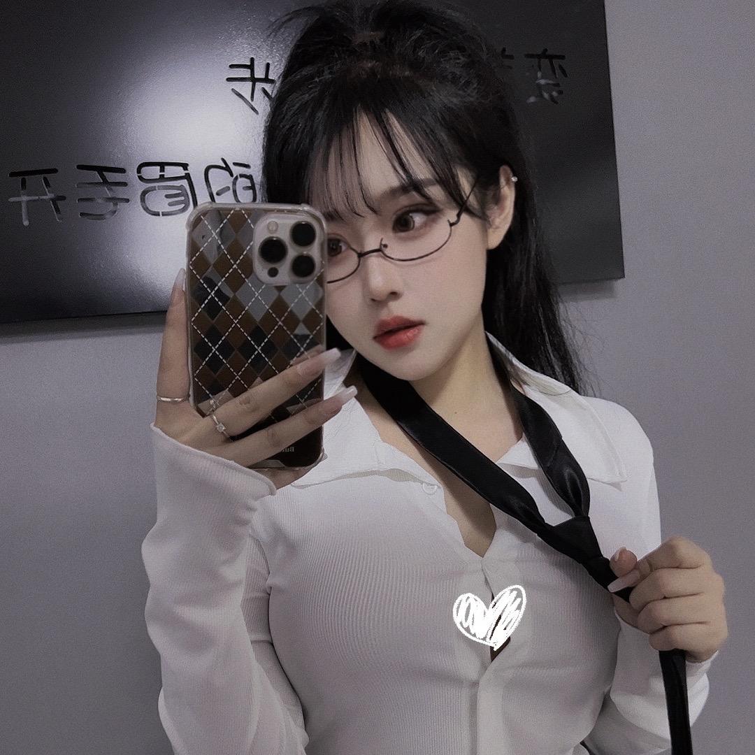 美怡 ⁴¹³