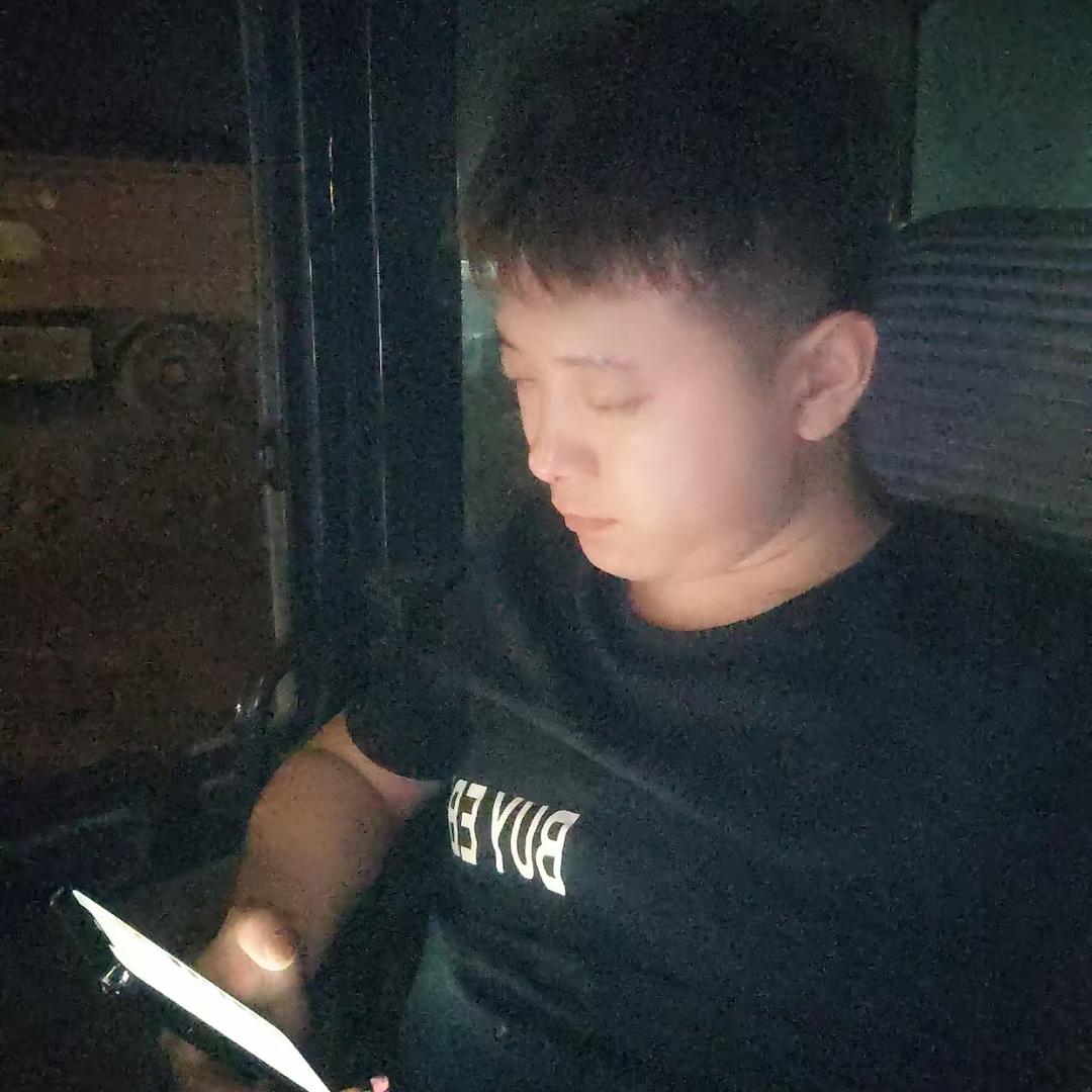 小阿晨。