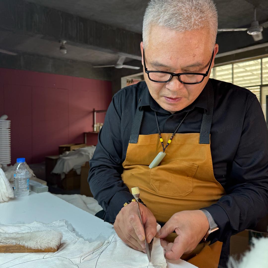 阿Q哥手工女鞋(桑坡丁叔)