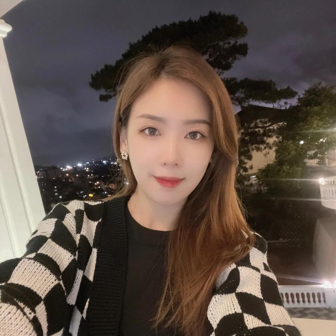小琪牵手