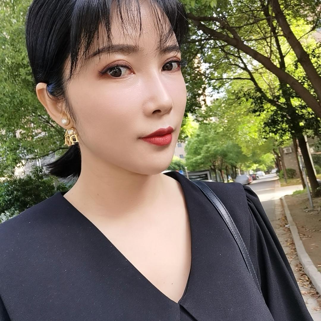 优妍美学六合店