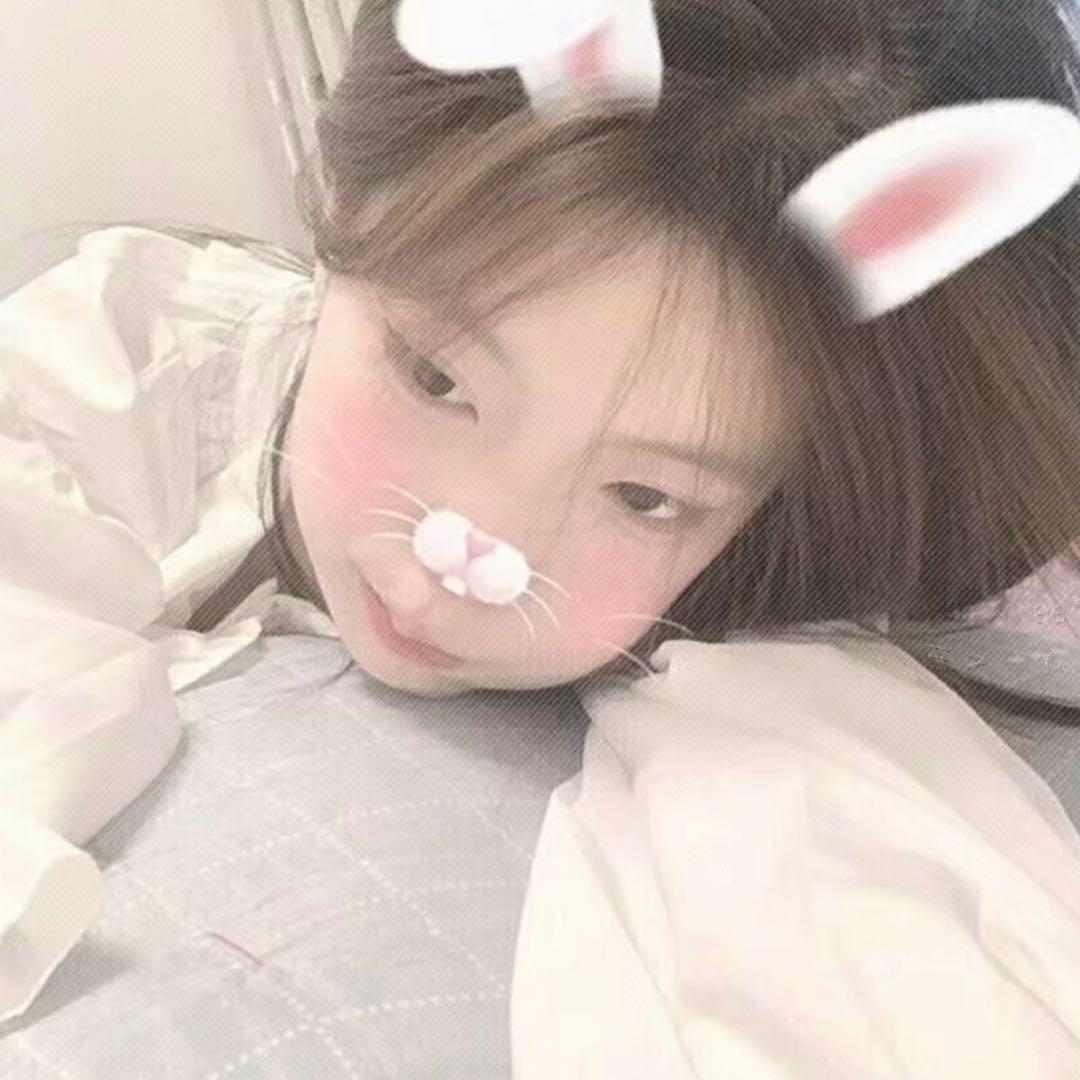 拍照只会比耶ಣ