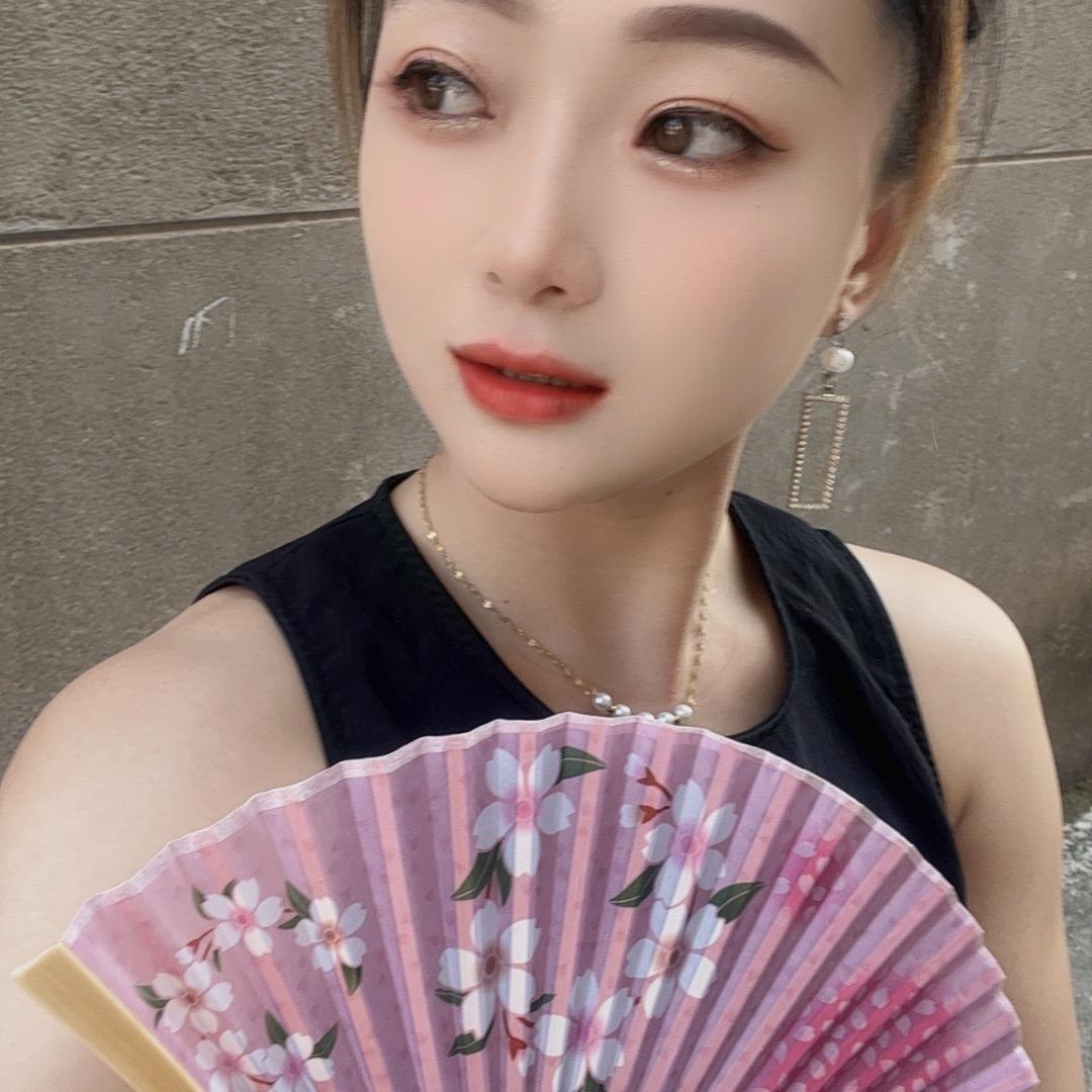 夏夏吖