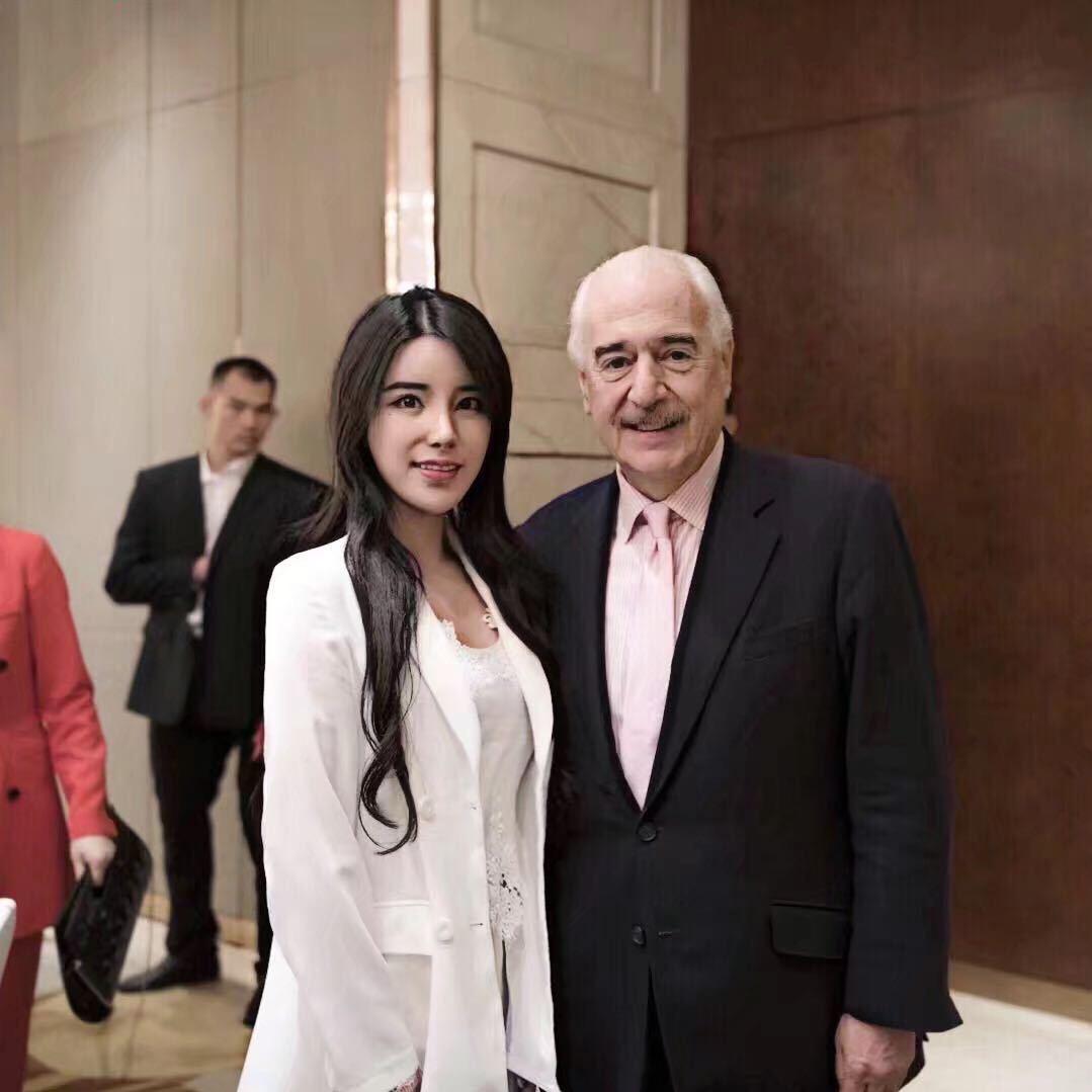 大婷👑
