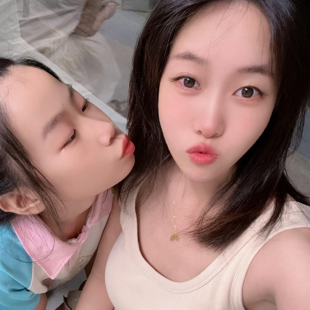 多妈与多宝🥰