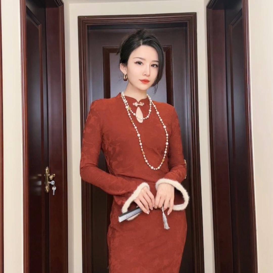 千盈（现货折扣女装）