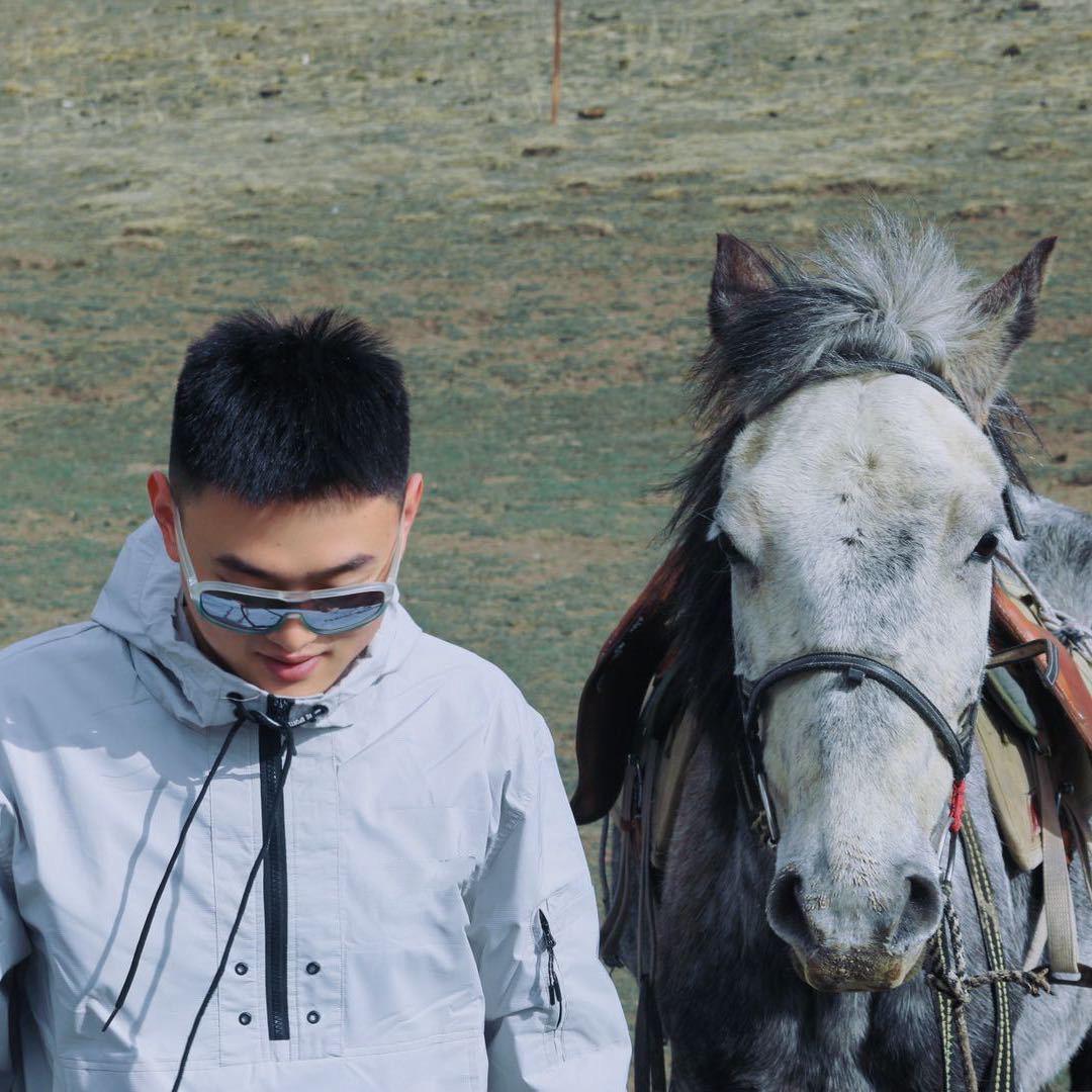 外星人（爱吃串门版）