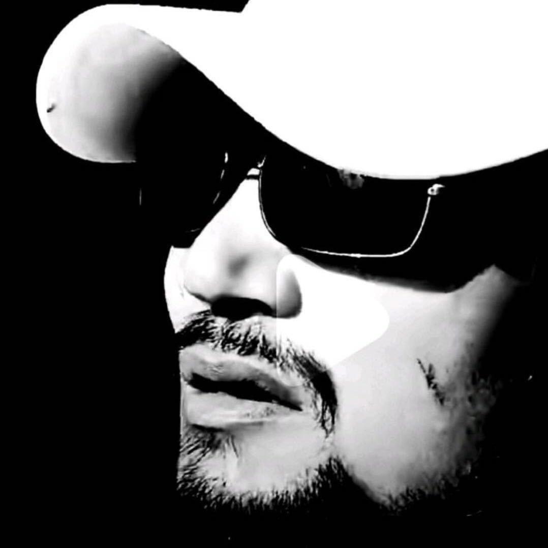 小刀🇨🇳⁵²⁷