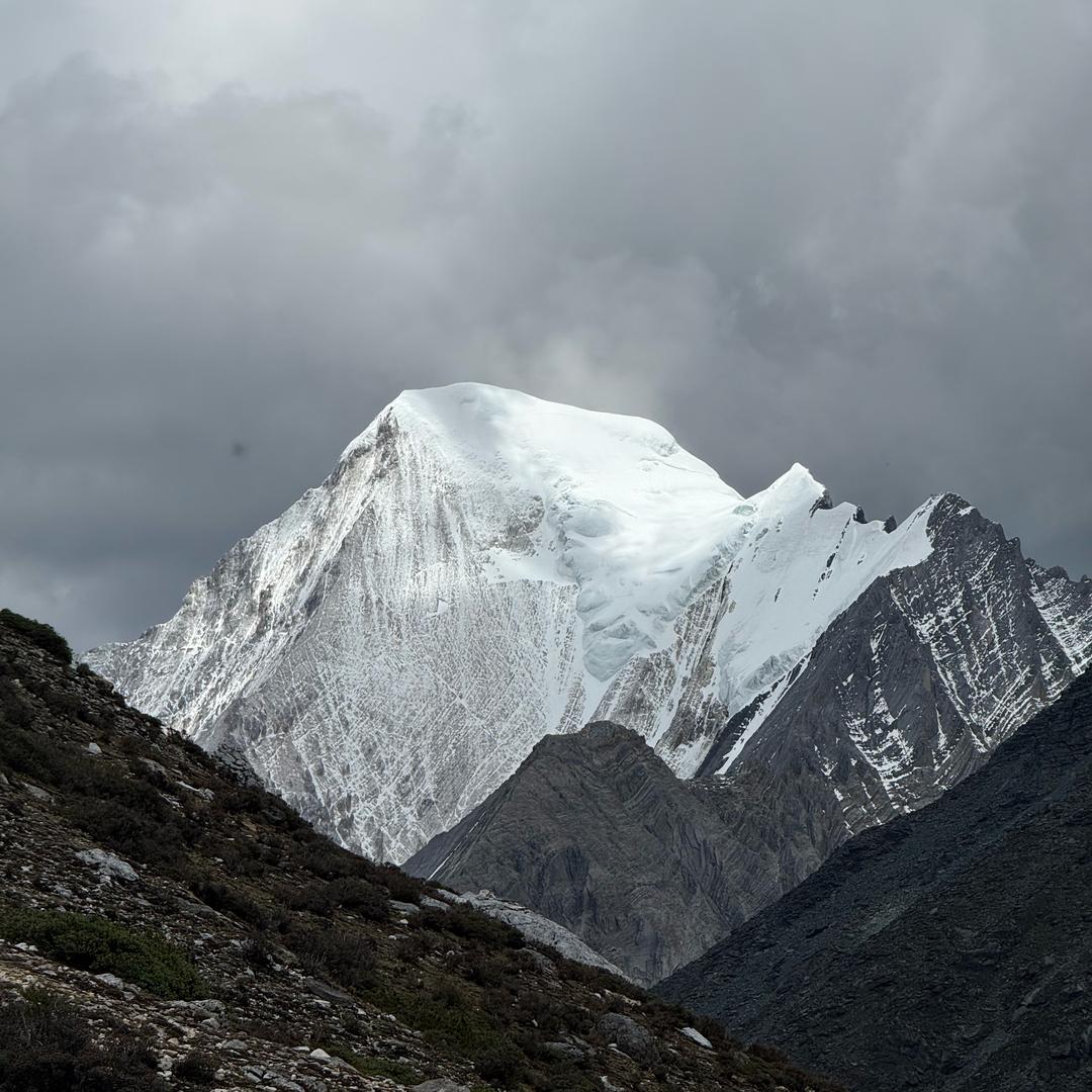 烟花瞬间爆发的美