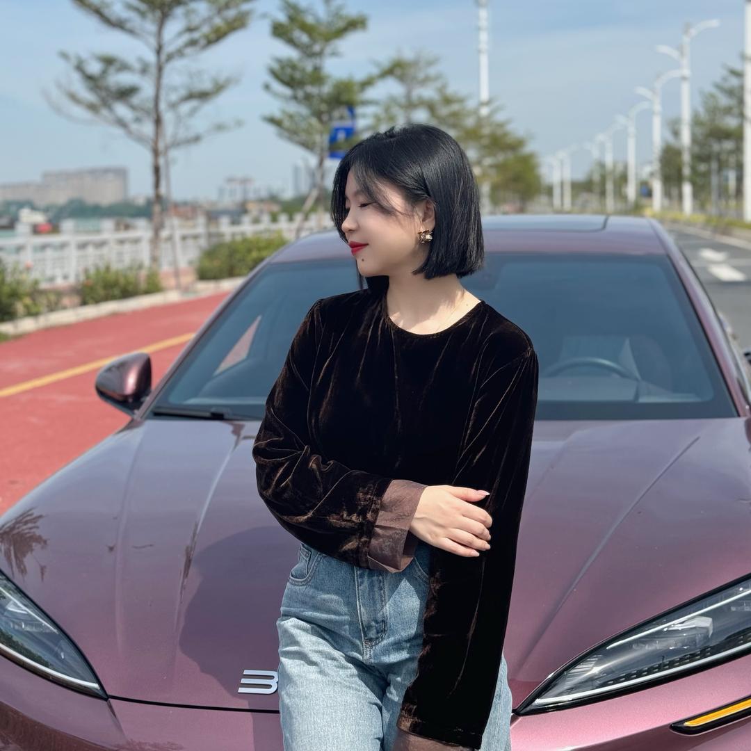 莫莫mo