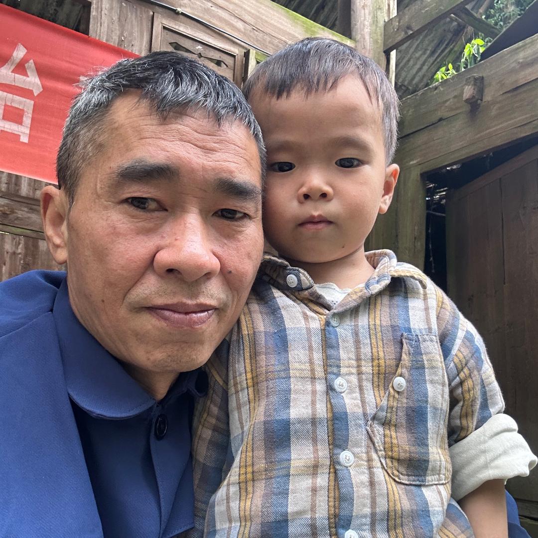 海哥爱唱歌《萌宝王多多》