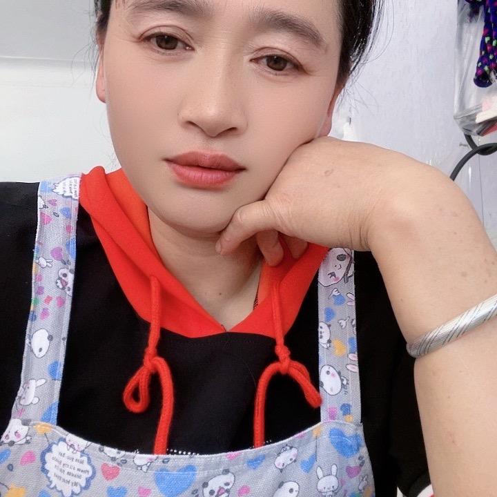 安龙春梅剪粉二十年剪粉技术培训