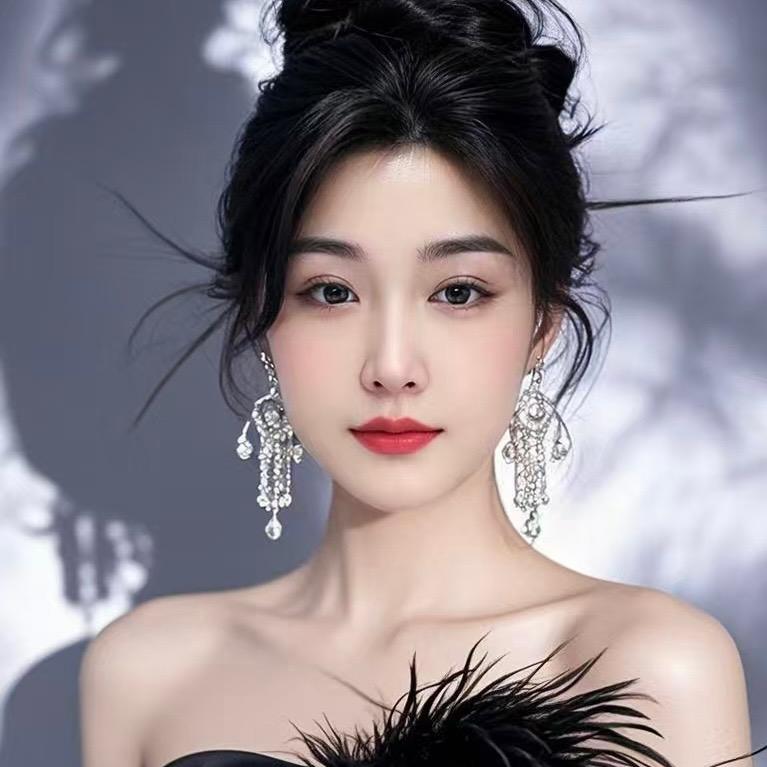 @简优女装服装店