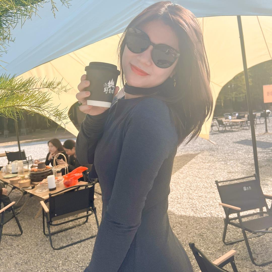 甲艺坊美甲美睫纹绣
