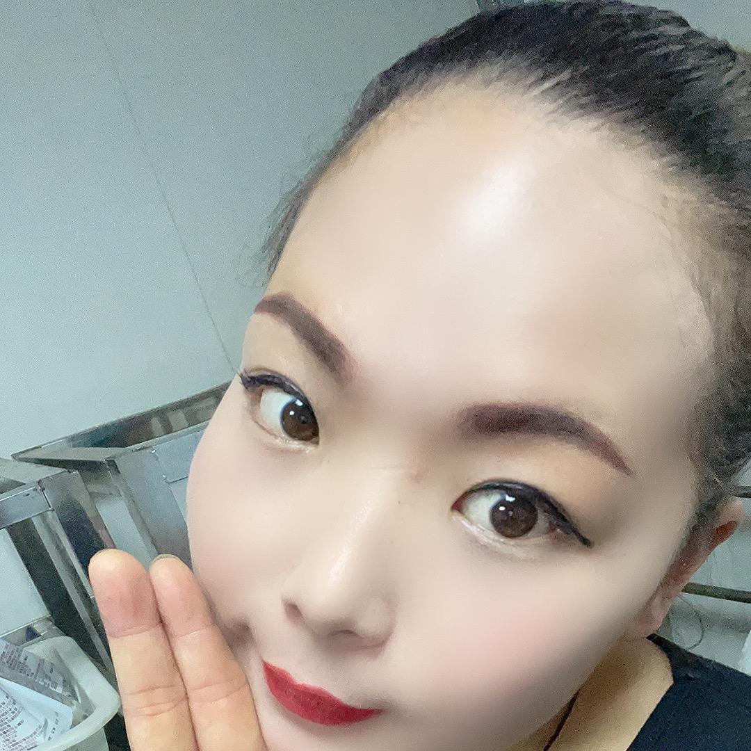 师师麻辣小吃零食店
