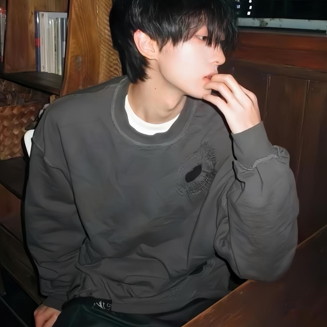 小纯.