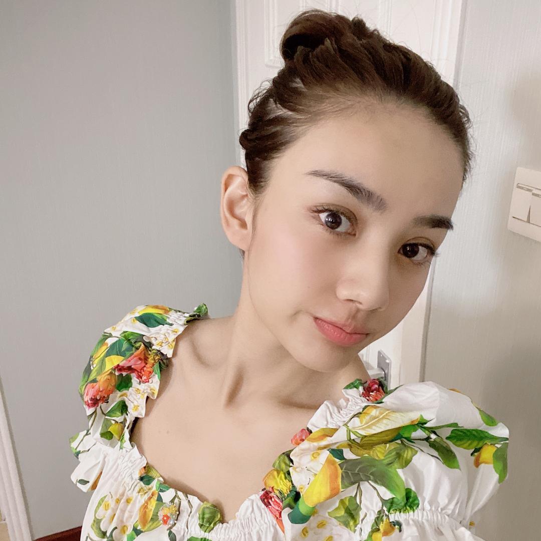 甜甜大灰狼🍰