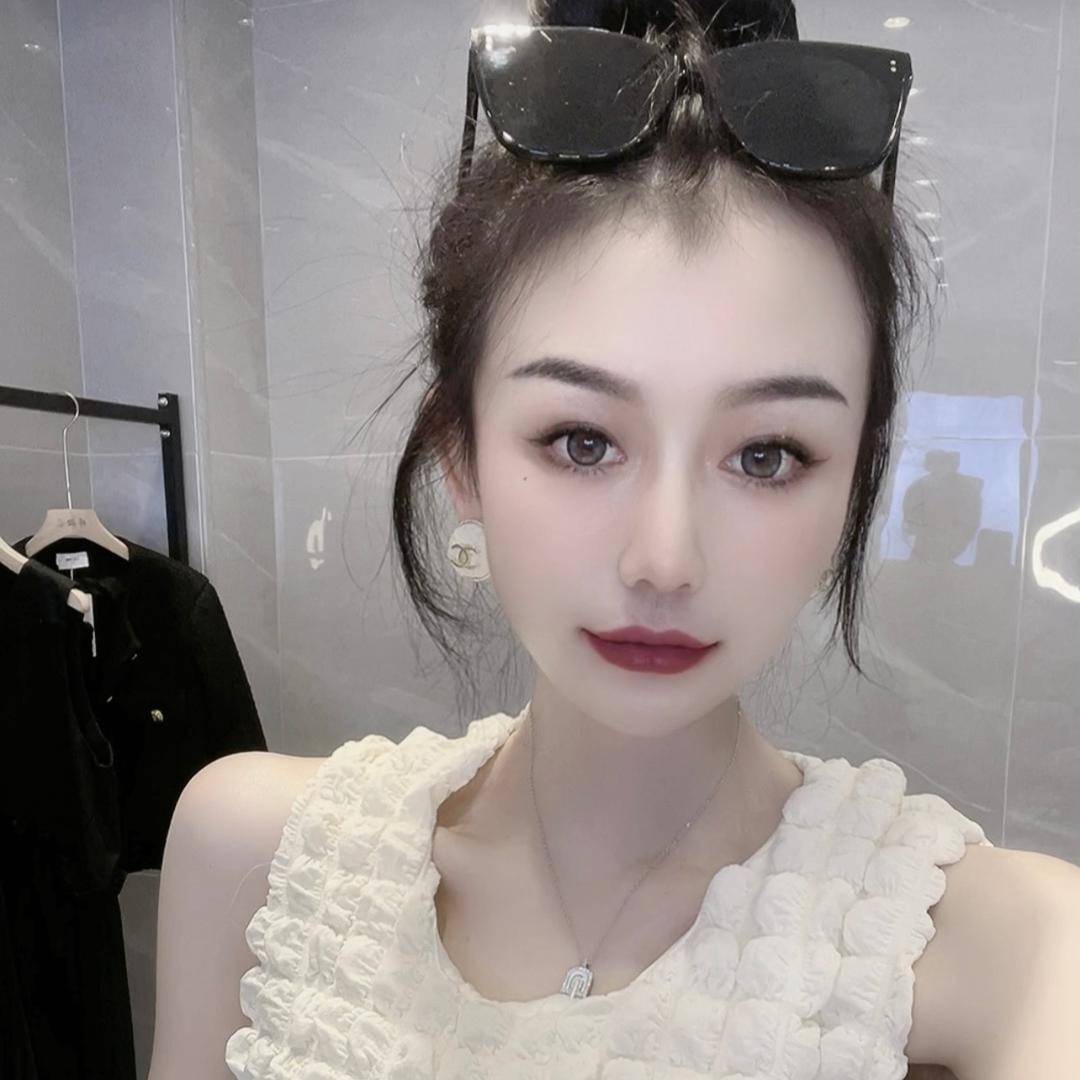 潇洒你婷姐教搭(28号早上7点直播）