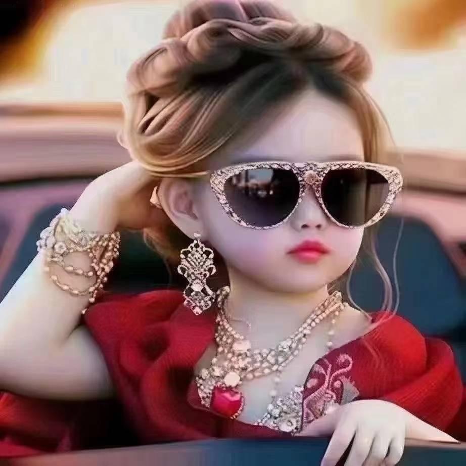 🦋💞 英英ᥫᩣ໌້ᮨ